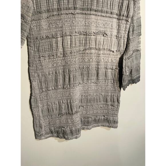 Pol‎ Gray Lace Boho Long Sleeve Mini Dress Size Medium - Picture 4 of 12